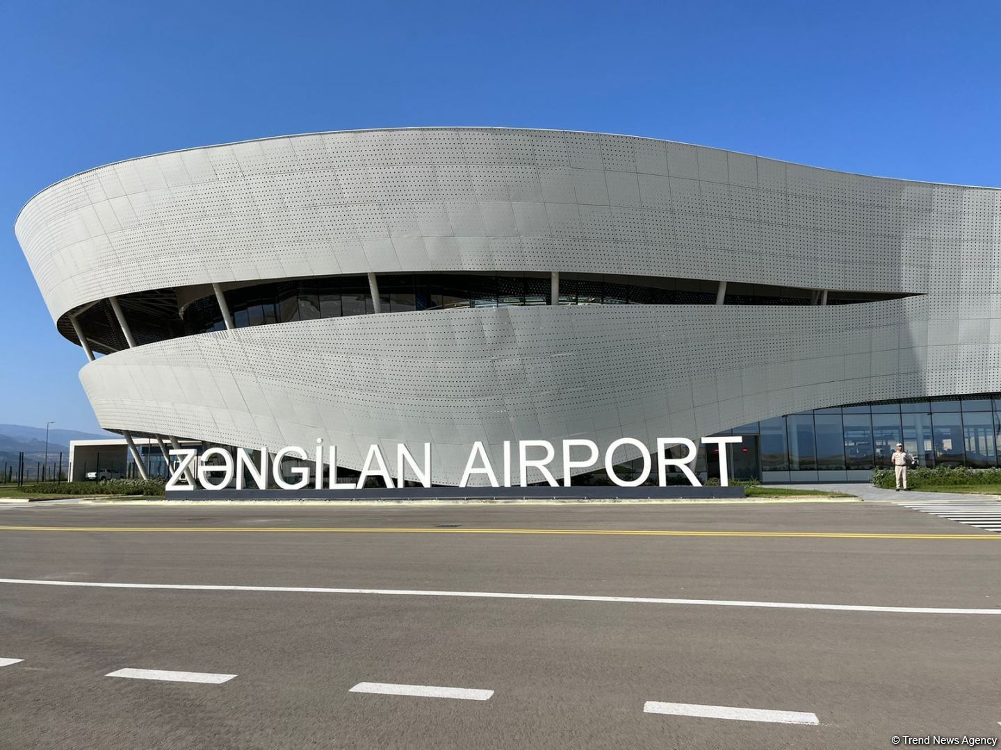 Trip of representatives of foreign diplomatic corps to Azerbaijan's Lachin kicks off (PHOTO)