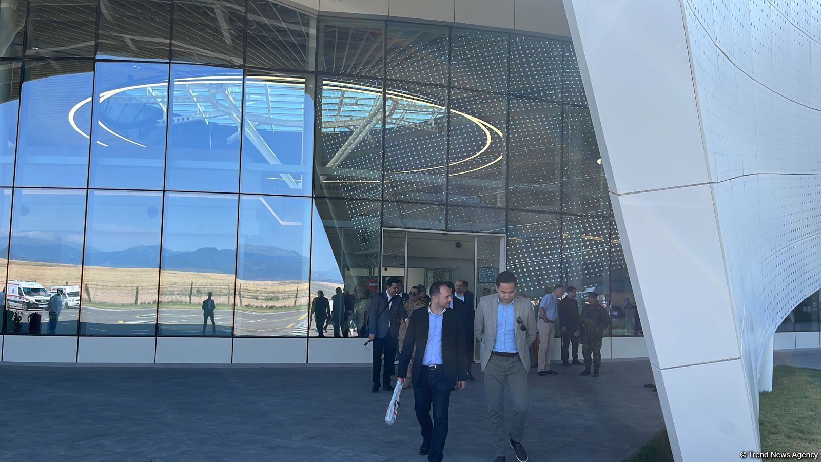 Trip of representatives of foreign diplomatic corps to Azerbaijan's Lachin kicks off (PHOTO)