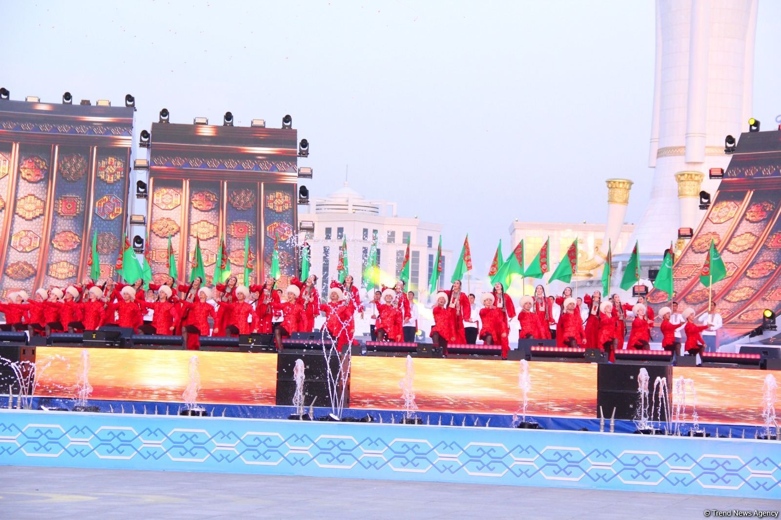 Turkmenistan’s Arkadag city hosts grand concert dedicated to opening of country's first "smart" city (PHOTO)