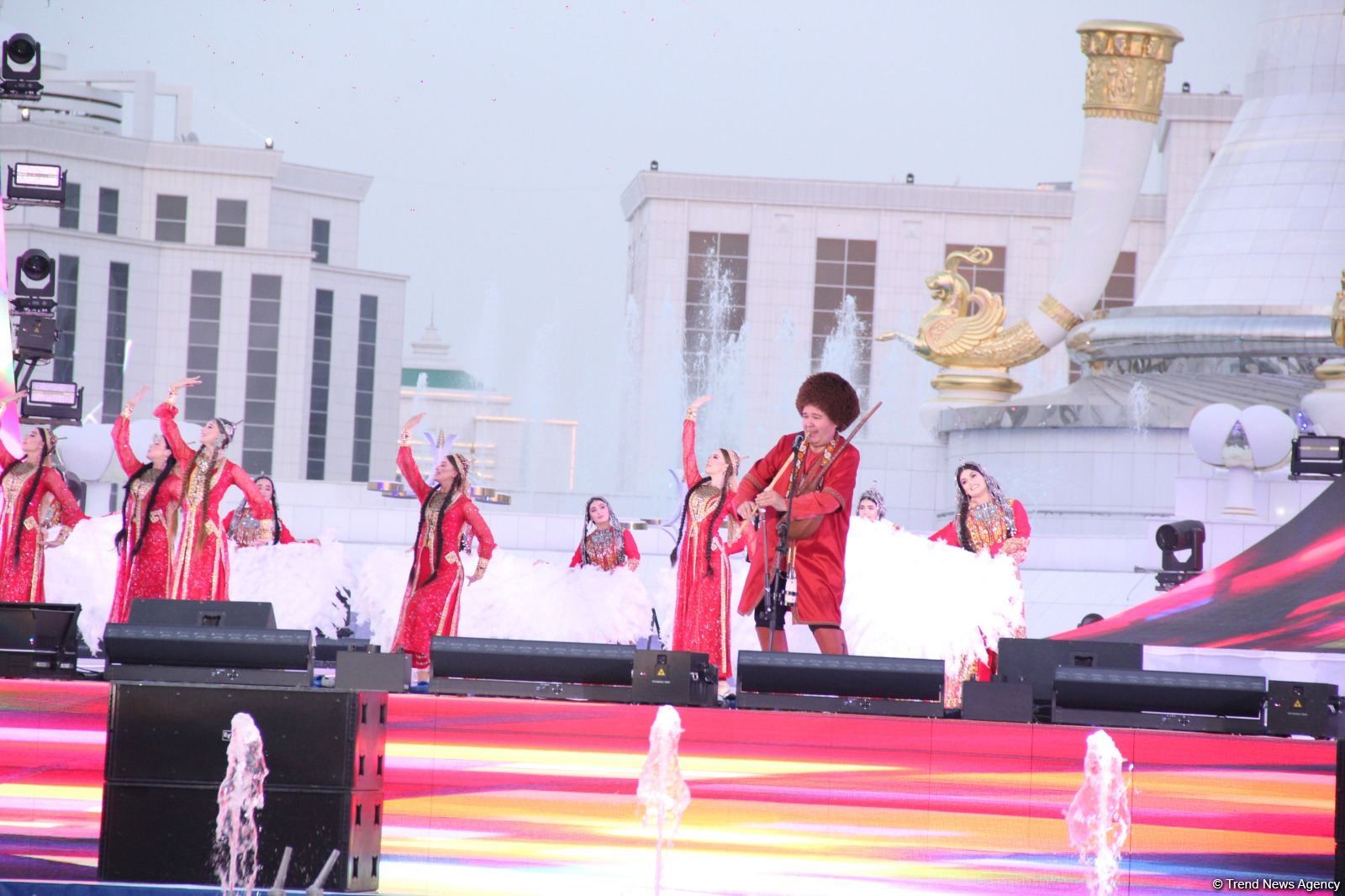 Turkmenistan’s Arkadag city hosts grand concert dedicated to opening of country's first "smart" city (PHOTO)