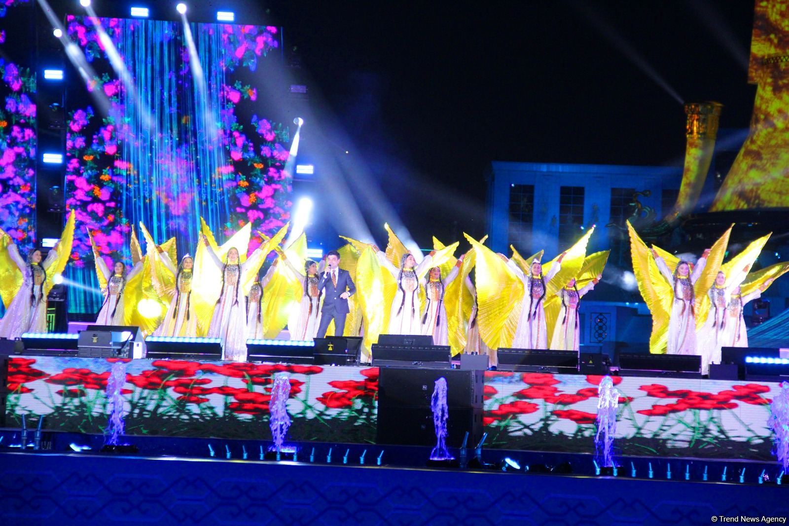 Turkmenistan’s Arkadag city hosts grand concert dedicated to opening of country's first "smart" city (PHOTO)