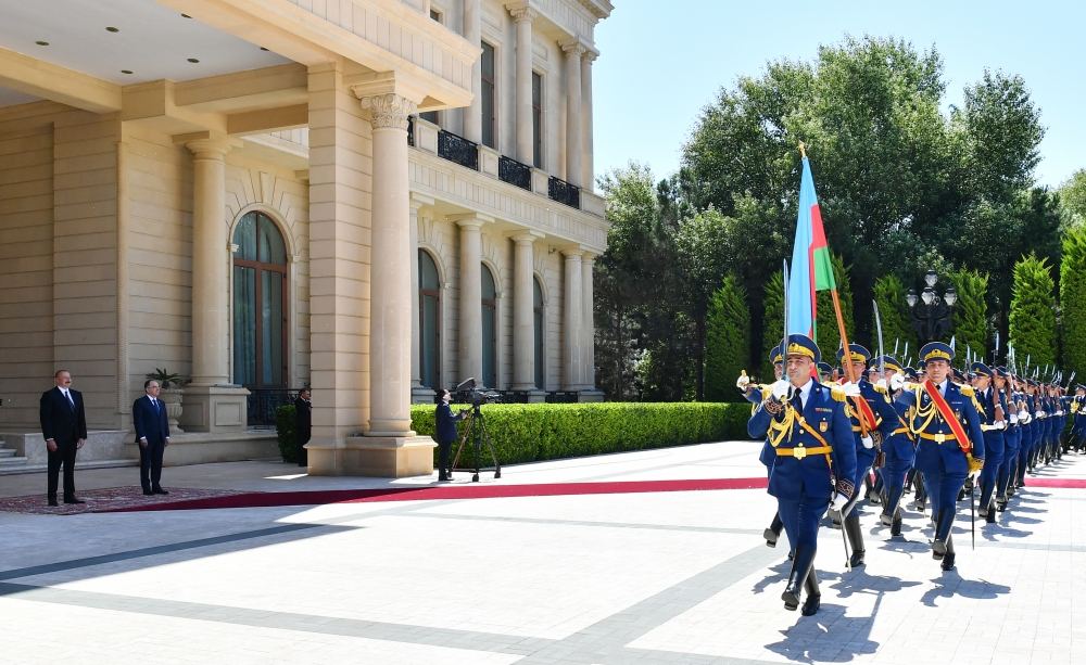 Baku holds official welcome ceremony for President of Albania (PHOTO/VIDEO)