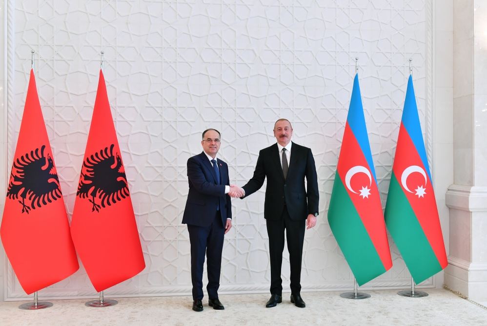 Baku holds official welcome ceremony for President of Albania (PHOTO/VIDEO)