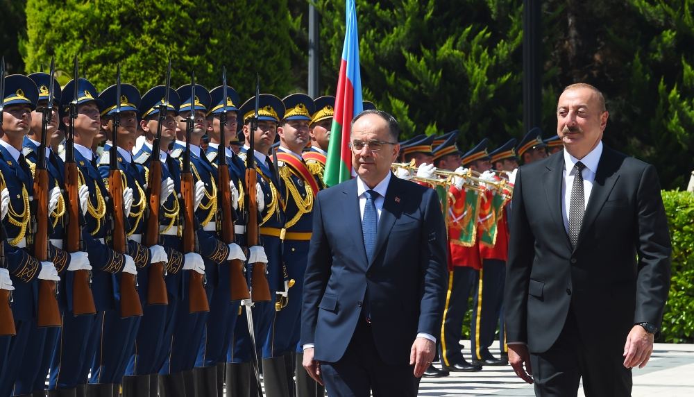 Baku holds official welcome ceremony for President of Albania (PHOTO/VIDEO)