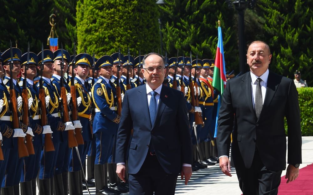 Baku holds official welcome ceremony for President of Albania (PHOTO/VIDEO)