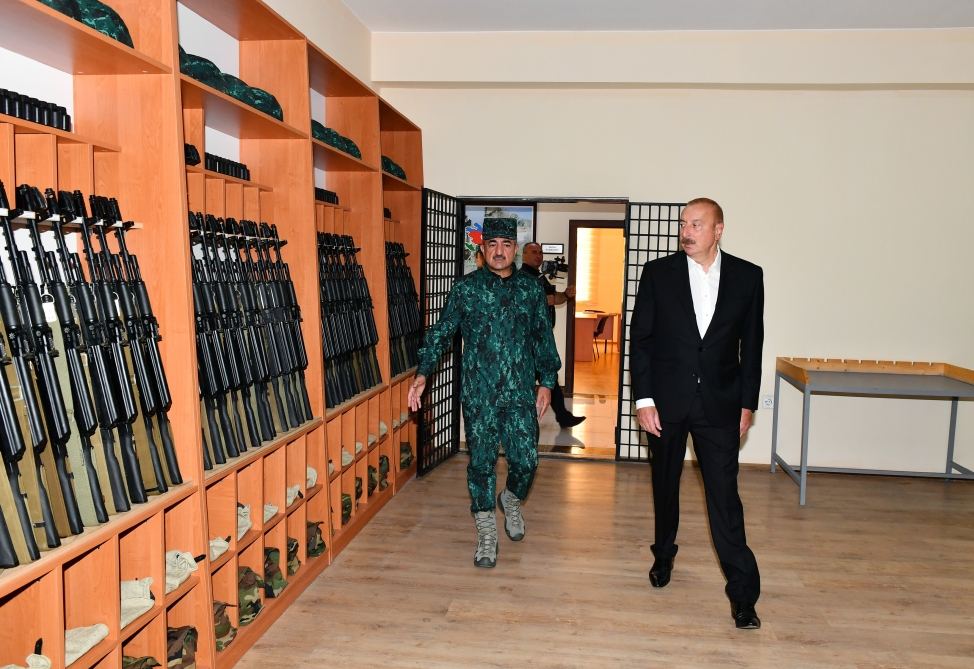 President Ilham Aliyev views conditions created in garrison complex of "Gazakh" Separate Border Division (PHOTO/VIDEO)