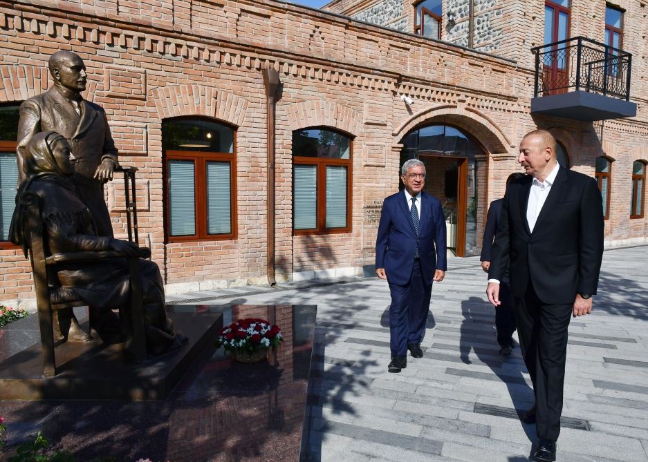 President Ilham Aliyev views conditions created at Gazakh Teachers' Seminary ADA University Gazakh Center (PHOTO/VIDEO)