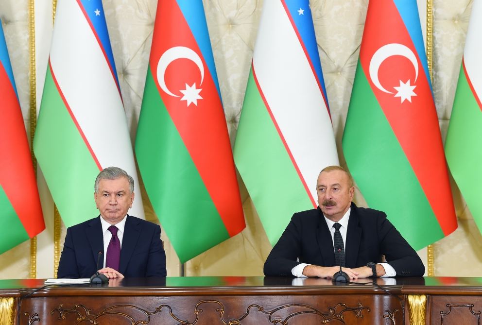 President Ilham Aliyev, President Shavkat Mirziyoyev make press statements (PHOTO)