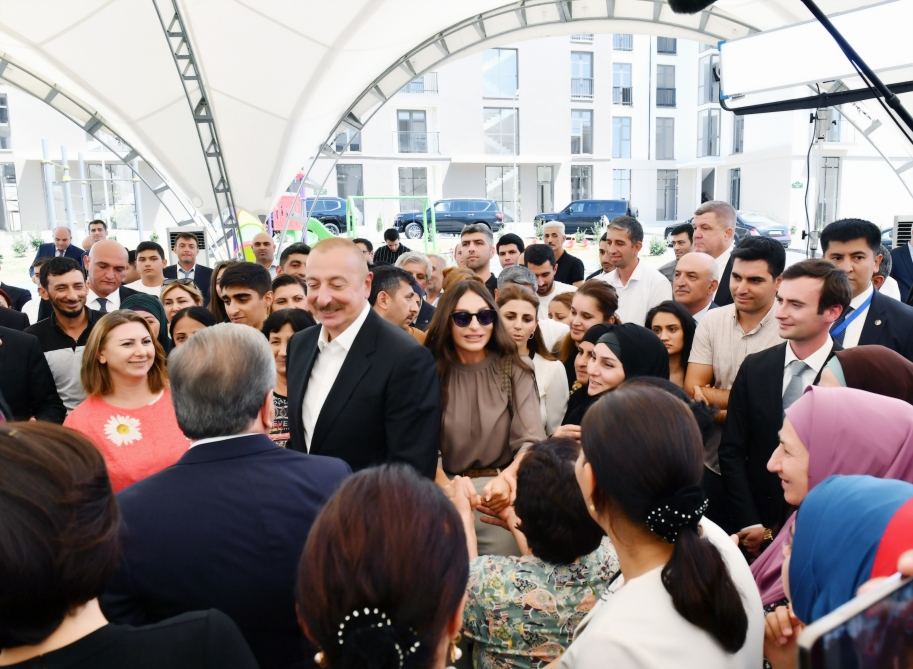 Presidents and First Ladies of Azerbaijan and Uzbekistan meet residents of Fuzuli resettled in new homes (PHOTO/VIDEO)