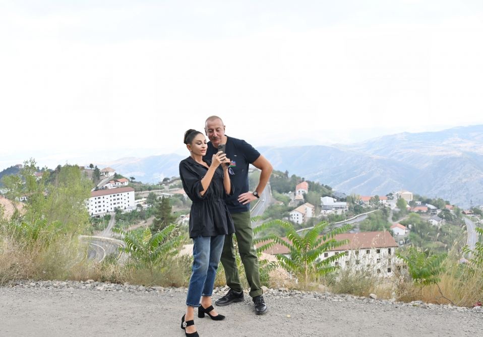 President Ilham Aliyev, First Lady Mehriban Aliyeva attend opening of "Hakari Fish Farm" (PHOTO)
