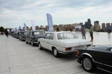 Exhibition of classic cars held in front of Heydar Aliyev Center (PHOTO)