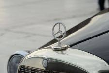 Exhibition of classic cars held in front of Heydar Aliyev Center (PHOTO)