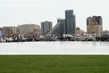 Exhibition of classic cars held in front of Heydar Aliyev Center (PHOTO)