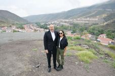 President Ilham Aliyev, First Lady Mehriban Aliyeva get acquainted with work done in Lachin's Zabukh, meet village residents (PHOTO/VIDEO)