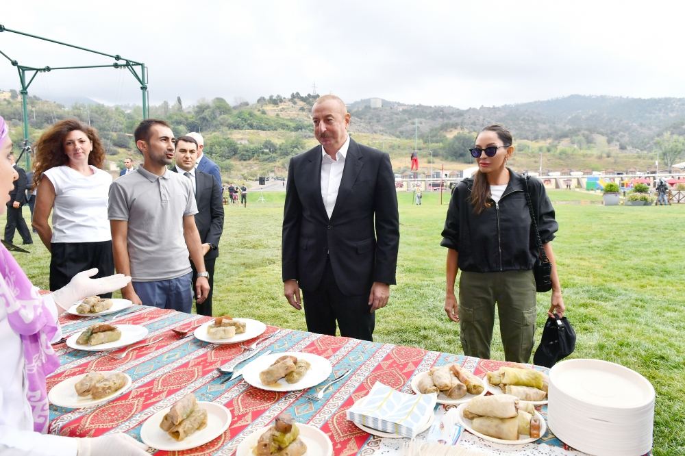 President Ilham Aliyev, First Lady Mehriban Aliyeva take part in Lachin City Day festivities held near Hakari River (PHOTO/VIDEO)