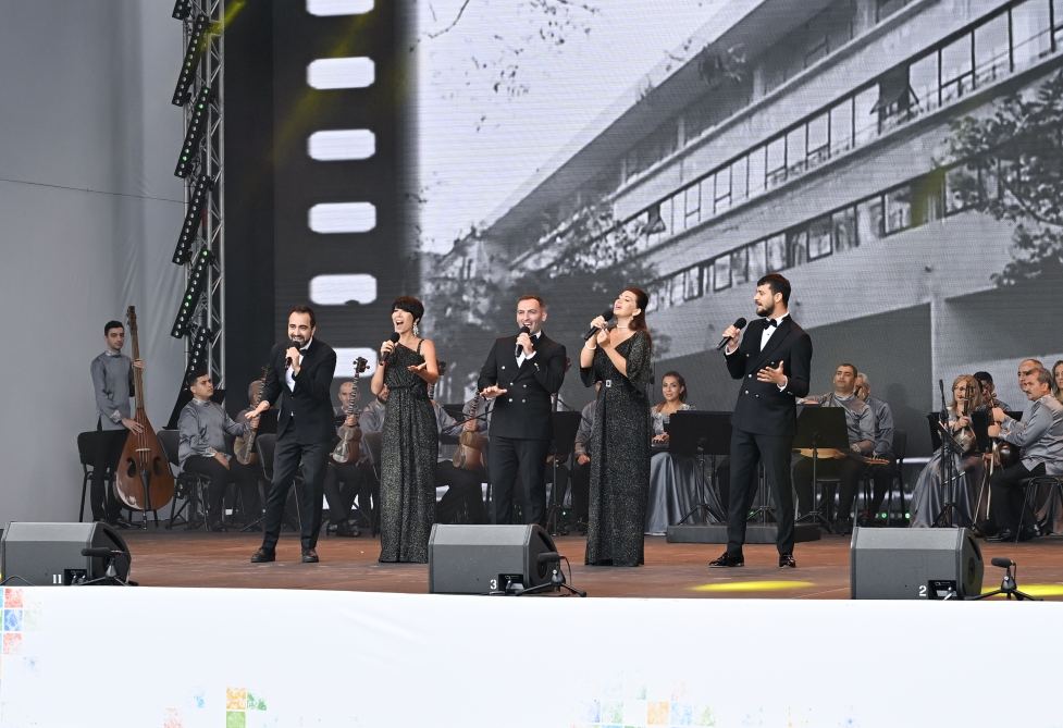 President Ilham Aliyev, First Lady Mehriban Aliyeva take part in Lachin City Day festivities held near Hakari River (PHOTO/VIDEO)