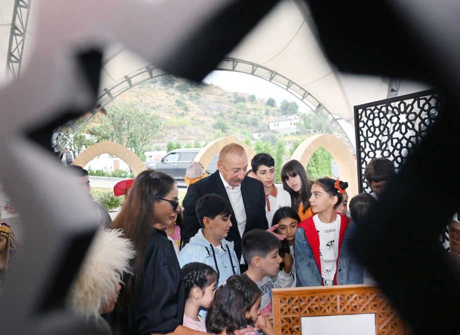 President Ilham Aliyev, First Lady Mehriban Aliyeva participate in Lachin City Day festivities (PHOTO/VIDEO)