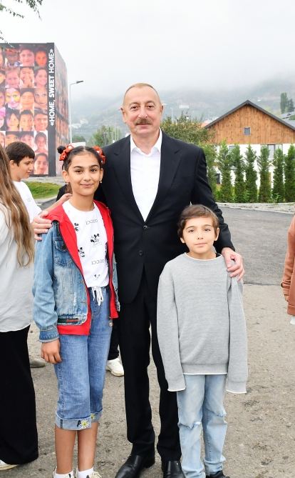 President Ilham Aliyev, First Lady Mehriban Aliyeva participate in Lachin City Day festivities (PHOTO/VIDEO)