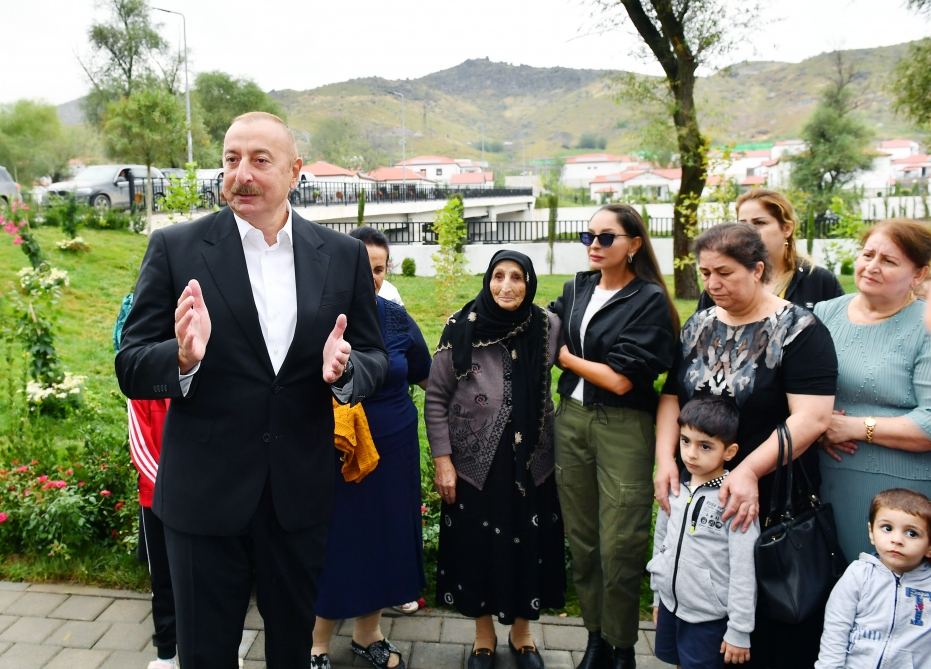 President Ilham Aliyev, First Lady Mehriban Aliyeva get acquainted with work done in Lachin's Zabukh, meet village residents (PHOTO/VIDEO)