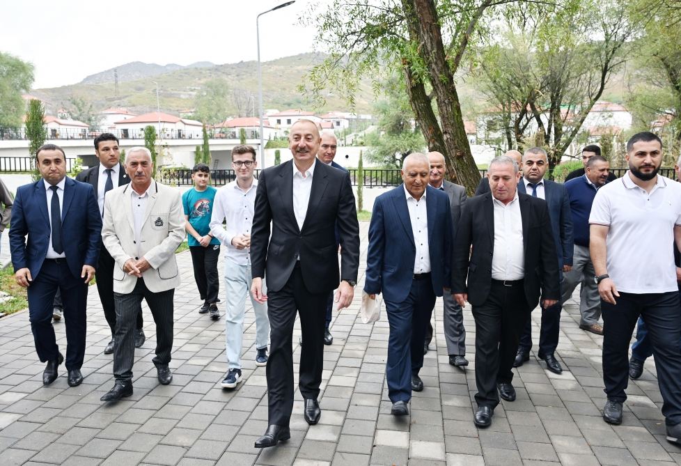 President Ilham Aliyev, First Lady Mehriban Aliyeva get acquainted with work done in Lachin's Zabukh, meet village residents (PHOTO/VIDEO)