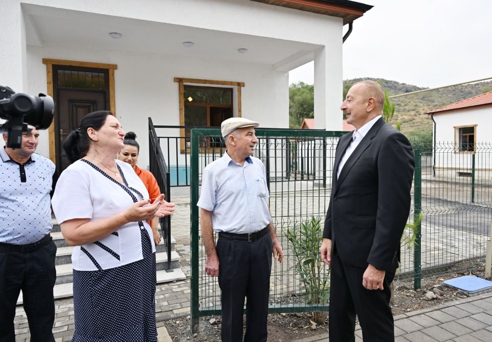 President Ilham Aliyev, First Lady Mehriban Aliyeva get acquainted with work done in Lachin's Zabukh, meet village residents (PHOTO/VIDEO)