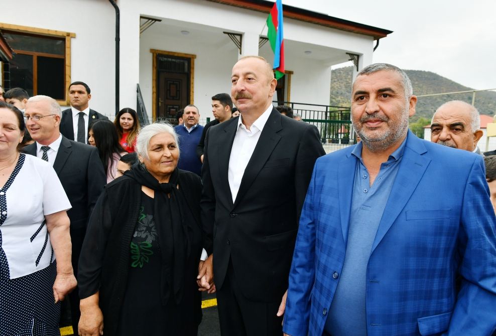 President Ilham Aliyev, First Lady Mehriban Aliyeva get acquainted with work done in Lachin's Zabukh, meet village residents (PHOTO/VIDEO)