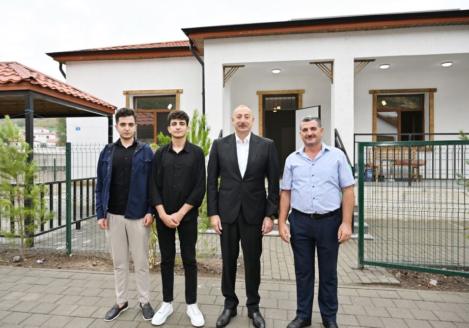 President Ilham Aliyev, First Lady Mehriban Aliyeva get acquainted with work done in Lachin's Zabukh, meet village residents (PHOTO/VIDEO)