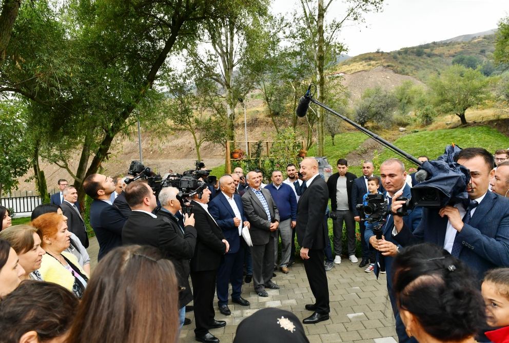 President Ilham Aliyev, First Lady Mehriban Aliyeva get acquainted with work done in Lachin's Zabukh, meet village residents (PHOTO/VIDEO)