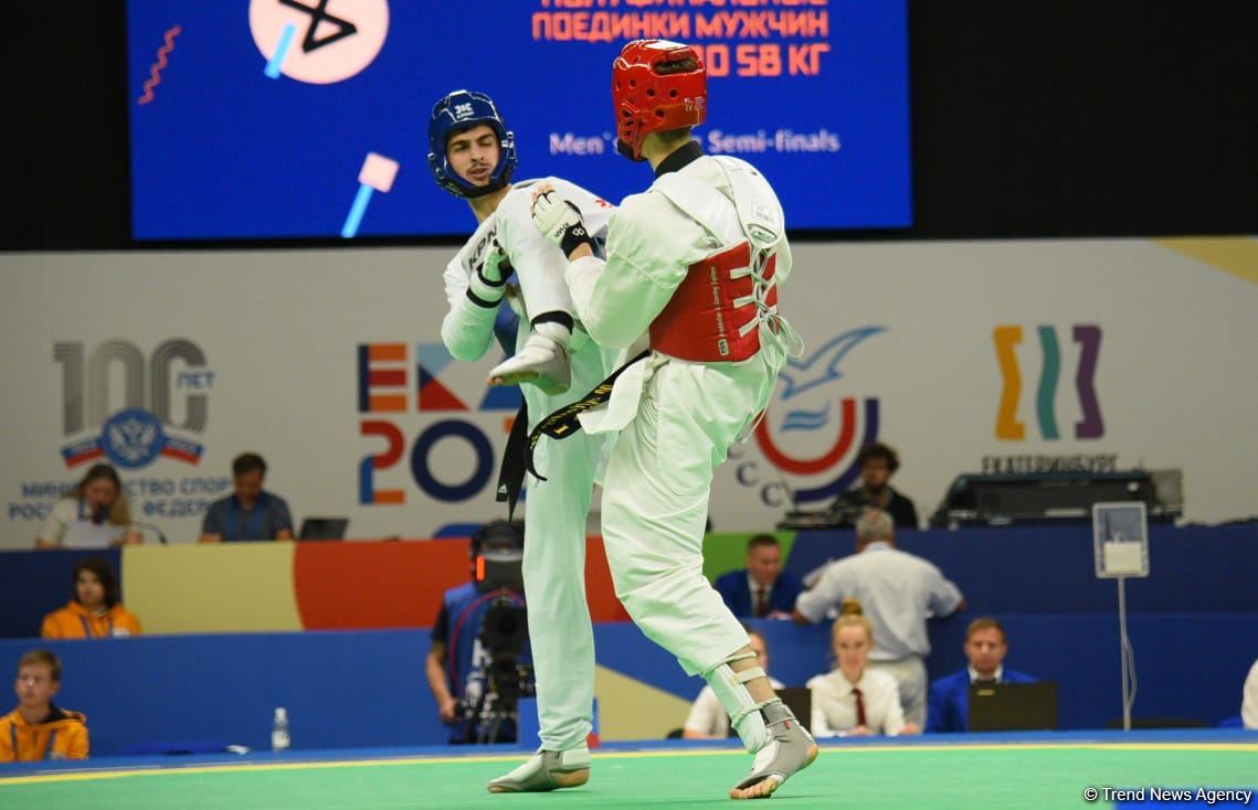 Azerbaijani taekwondo athlete wins silver at competition in Yekaterinburg (PHOTO)