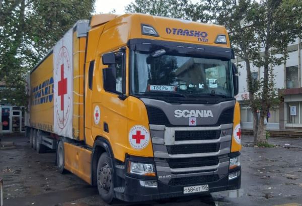 Armenians in Azerbaijan's Karabakh refuse Russian food truck, which stands still in Barda (PHOTO)