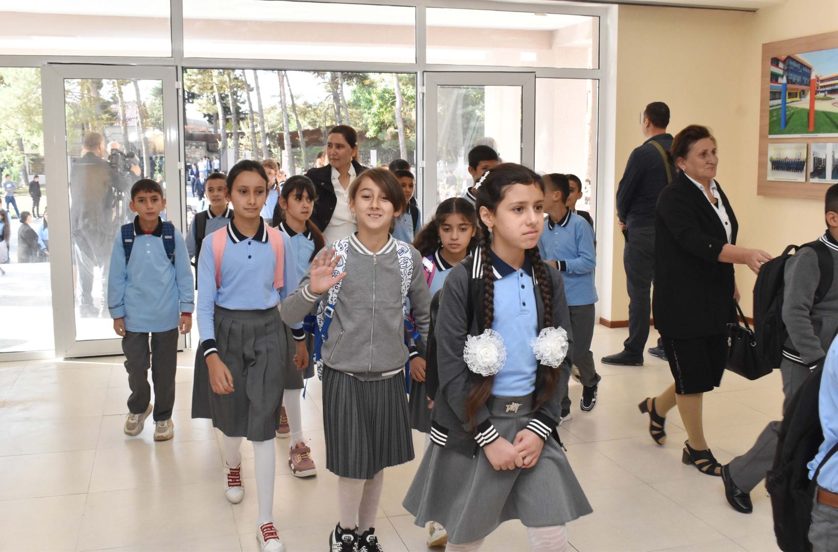 Azerbaijan commissions school built by Heydar Aliyev Foundation in Shamakhi (PHOTO)