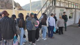 More people of Armenian origin leave Azerbaijan's Karabakh (PHOTO)