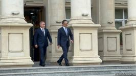 Reps of Armenian residents of Karabakh leave Azerbaijan's Yevlakh (PHOTO/VIDEO)