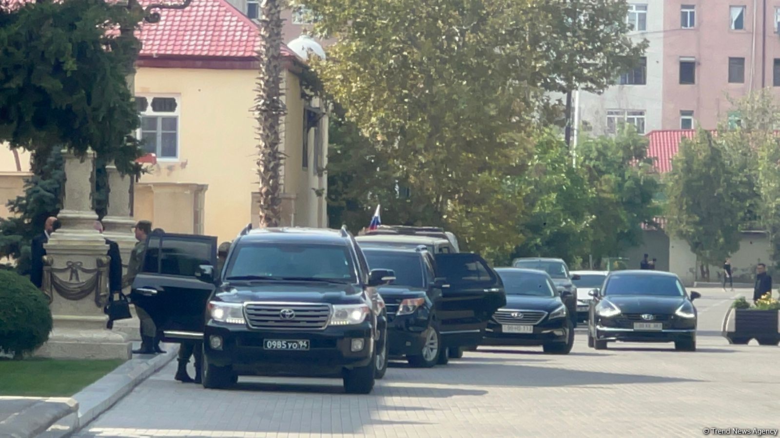 Reps of Armenian residents of Karabakh leave Azerbaijan's Yevlakh (PHOTO/VIDEO)
