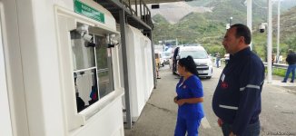 Ambulances accompanied by ICRC pass from Gorus in direction of Azerbaijan's Khankendi (PHOTO)