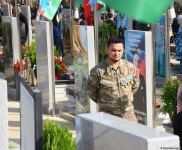 Azerbaijani people honor memory of second Karabakh war Martyrs (PHOTO)