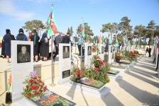 Azerbaijani people honor memory of second Karabakh war Martyrs (PHOTO)