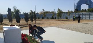 MPs, other Azerbaijani officials visit Victory Park under construction in Baku (PHOTO/VIDEO)