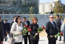 State and public figures of Azerbaijan continue to visit Victory Park (PHOTO)