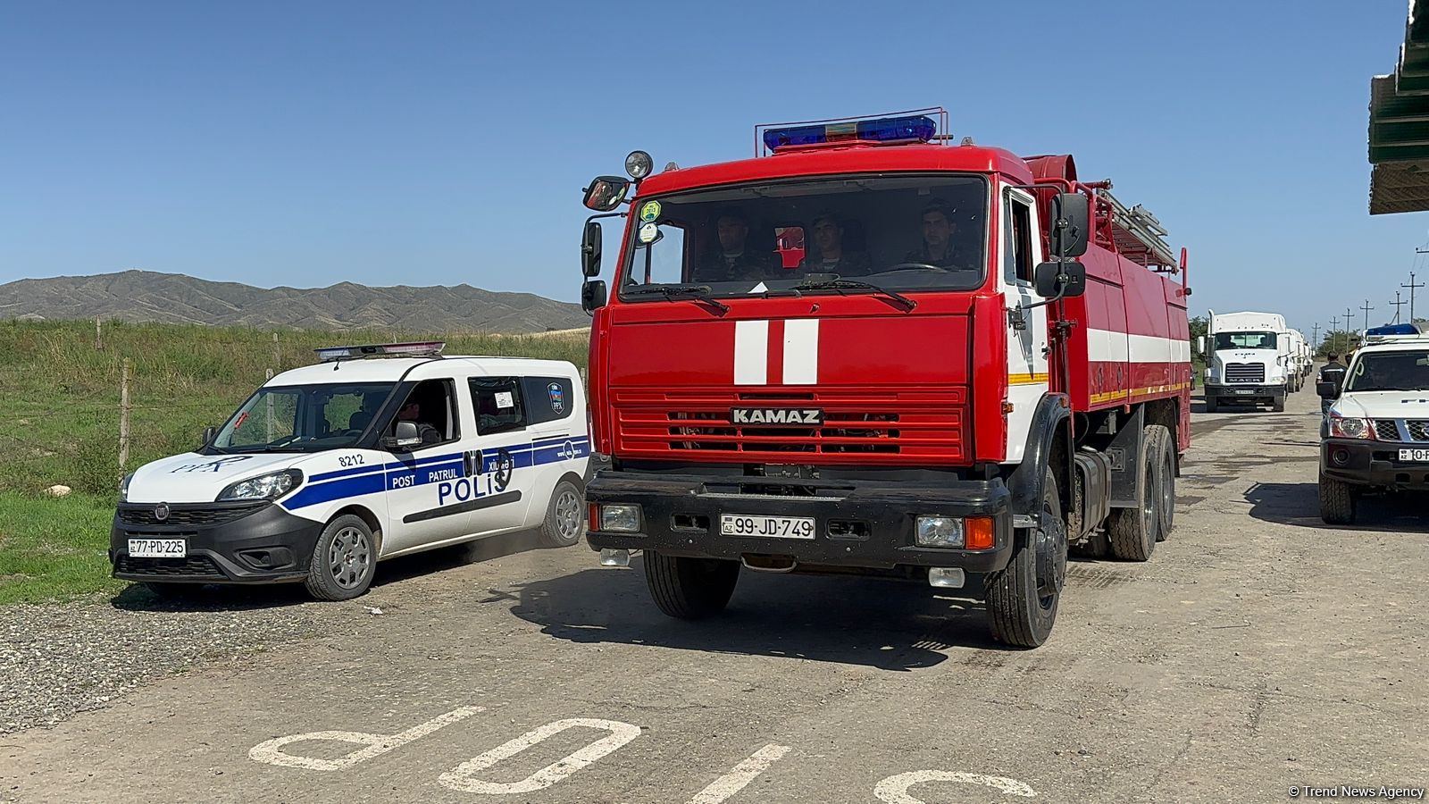 Azerbaijan's Ministry of Emergency Situations sends special-purpose vehicles to Khankendi