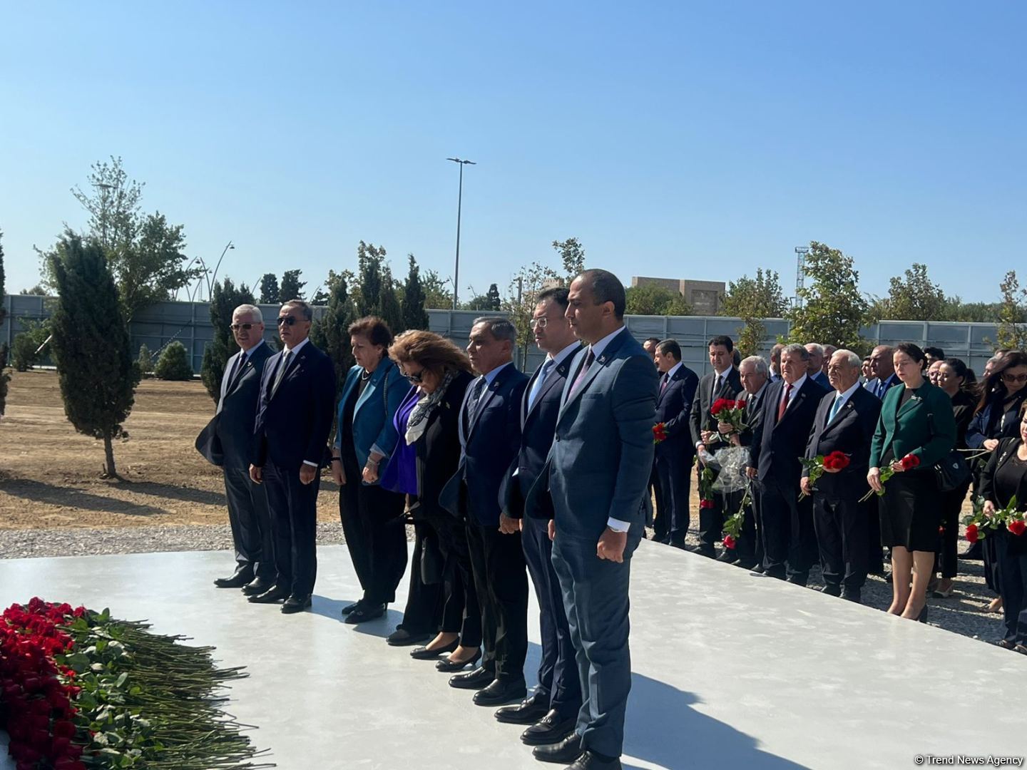 MPs, other Azerbaijani officials visit Victory Park under construction in Baku (PHOTO/VIDEO)