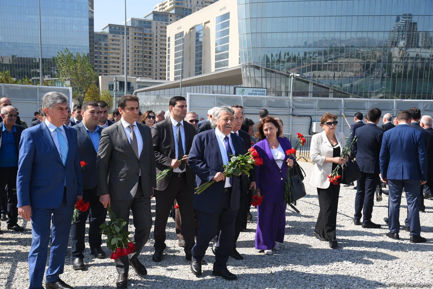 State and public figures of Azerbaijan continue to visit Victory Park (PHOTO)