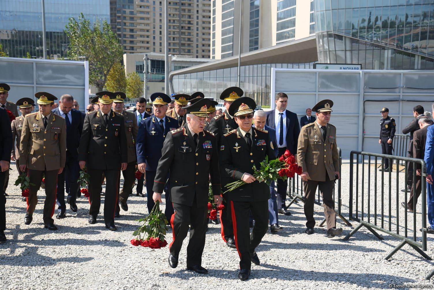 State and public figures of Azerbaijan continue to visit Victory Park (PHOTO)