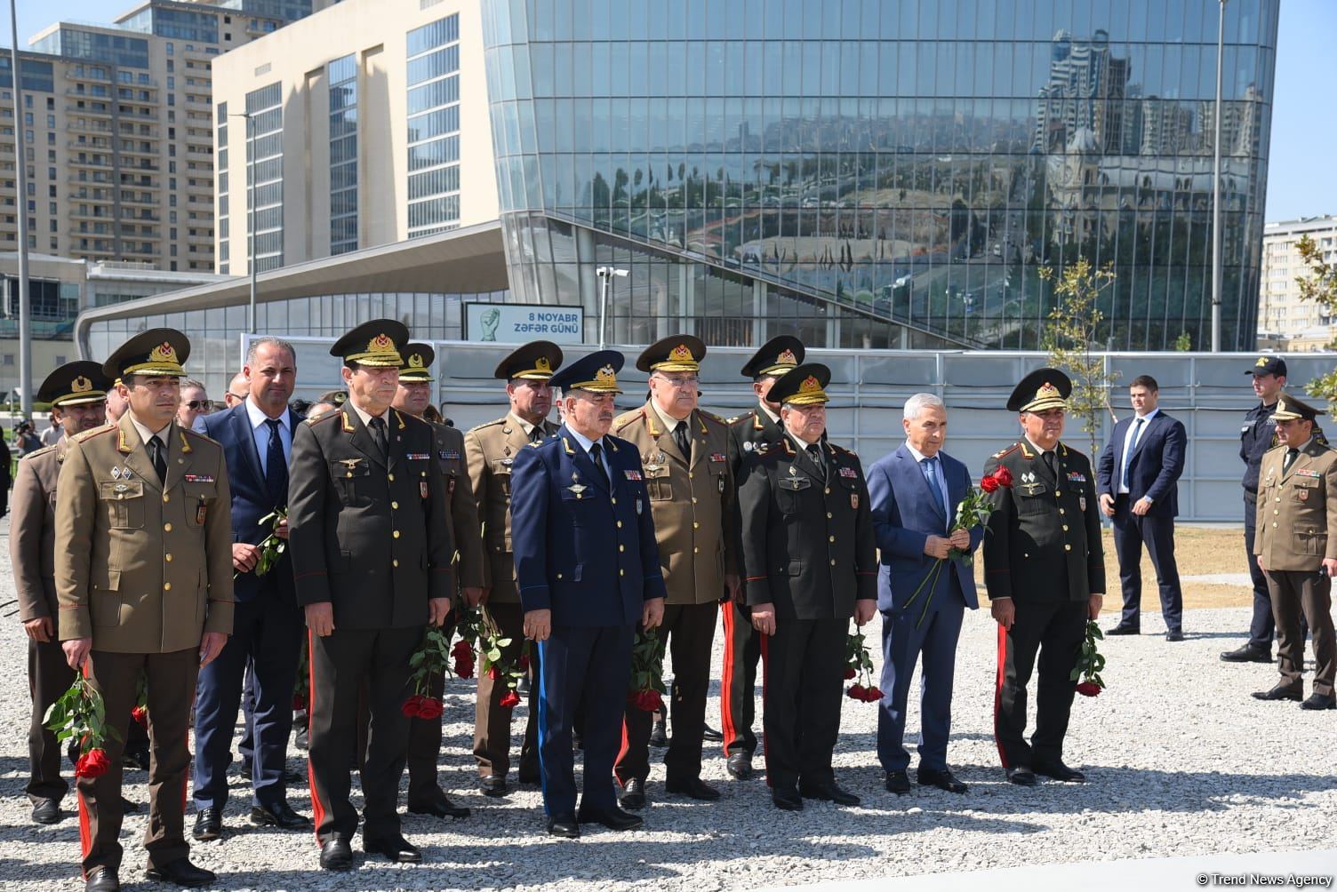 State and public figures of Azerbaijan continue to visit Victory Park (PHOTO)