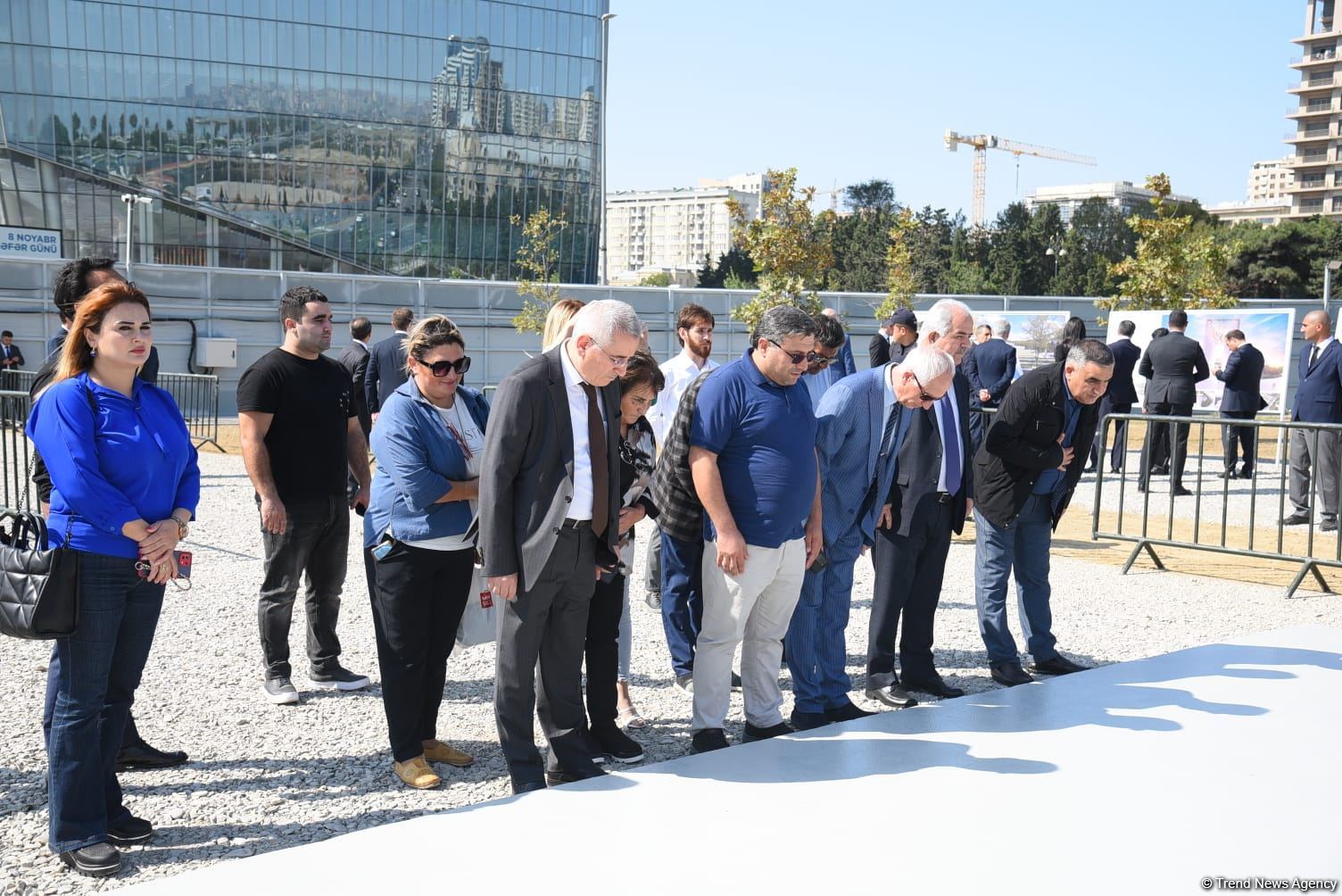 State and public figures of Azerbaijan continue to visit Victory Park (PHOTO)