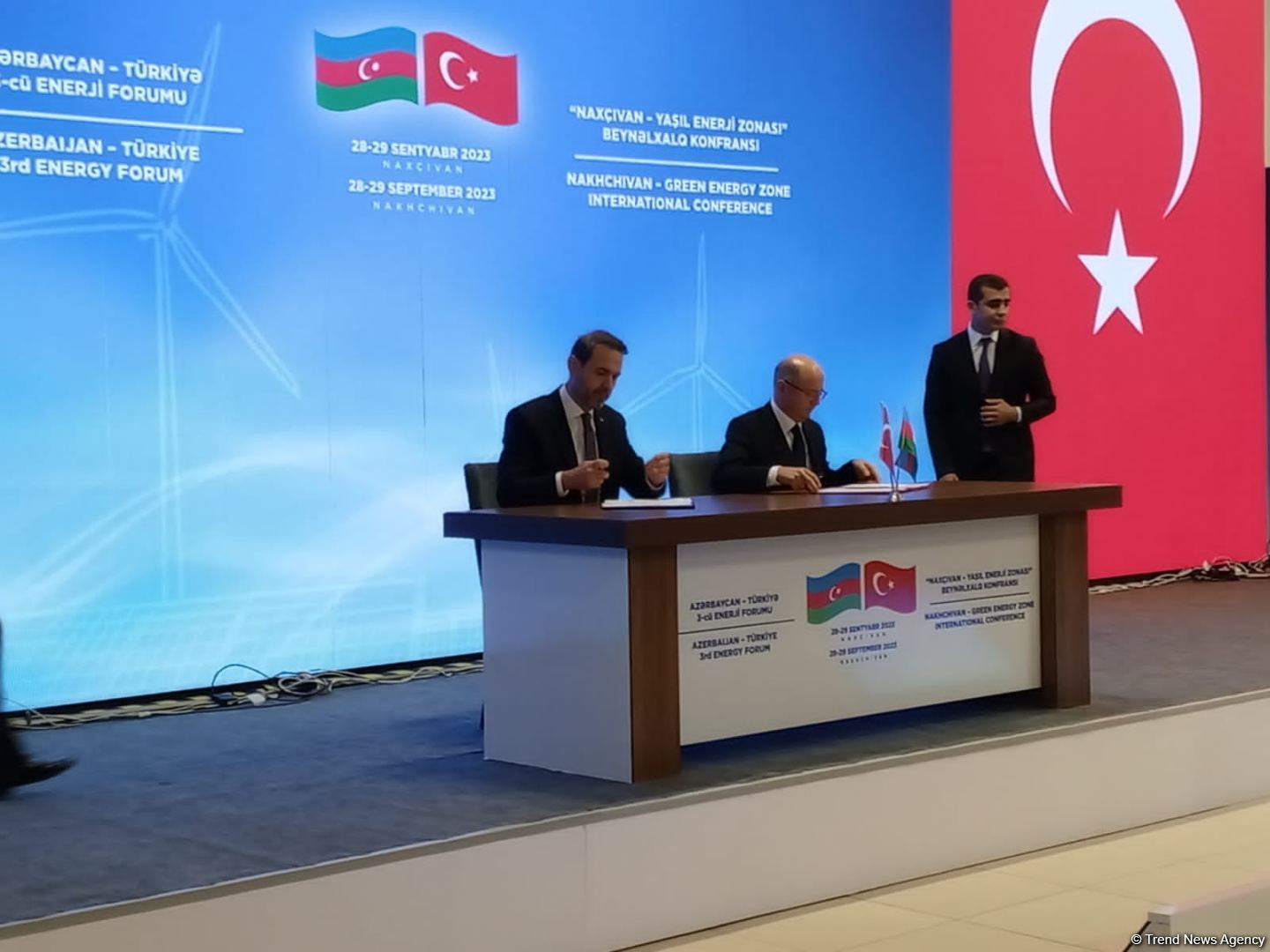 Azerbaijan, Türkiye sign protocol of III Energy Forum in Nakhchivan (PHOTO)