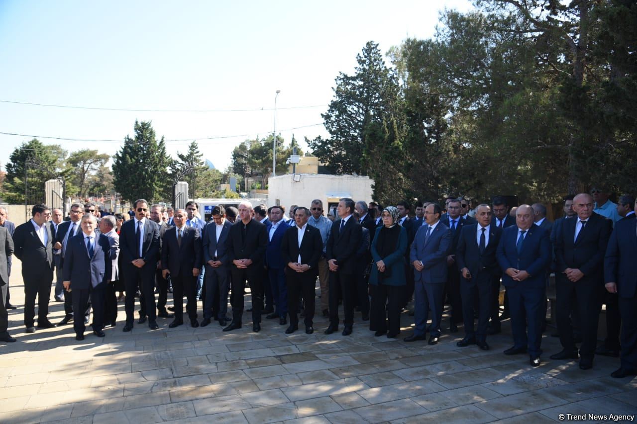 Funeral of Azerbaijani MP ends (PHOTO/VIDEO)