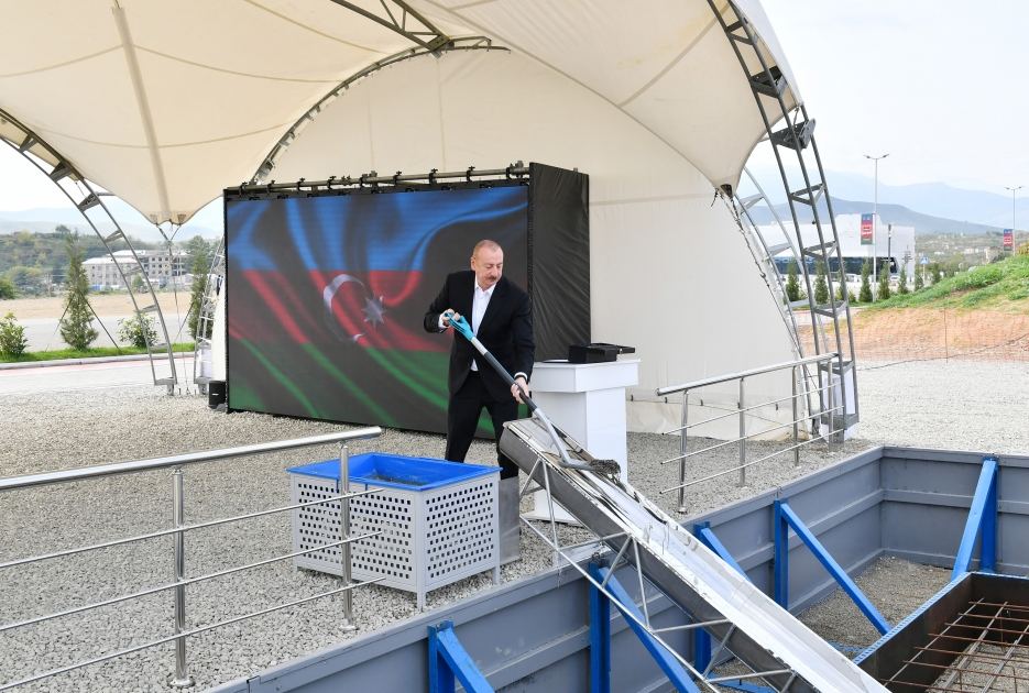 President Ilham Aliyev lays foundation of second residential complex in Fuzuli (PHOTO)