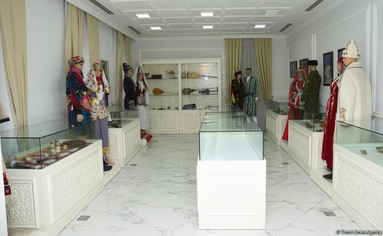 President of Northern Cyprus visits International Turkic Culture and Heritage Foundation (PHOTO)