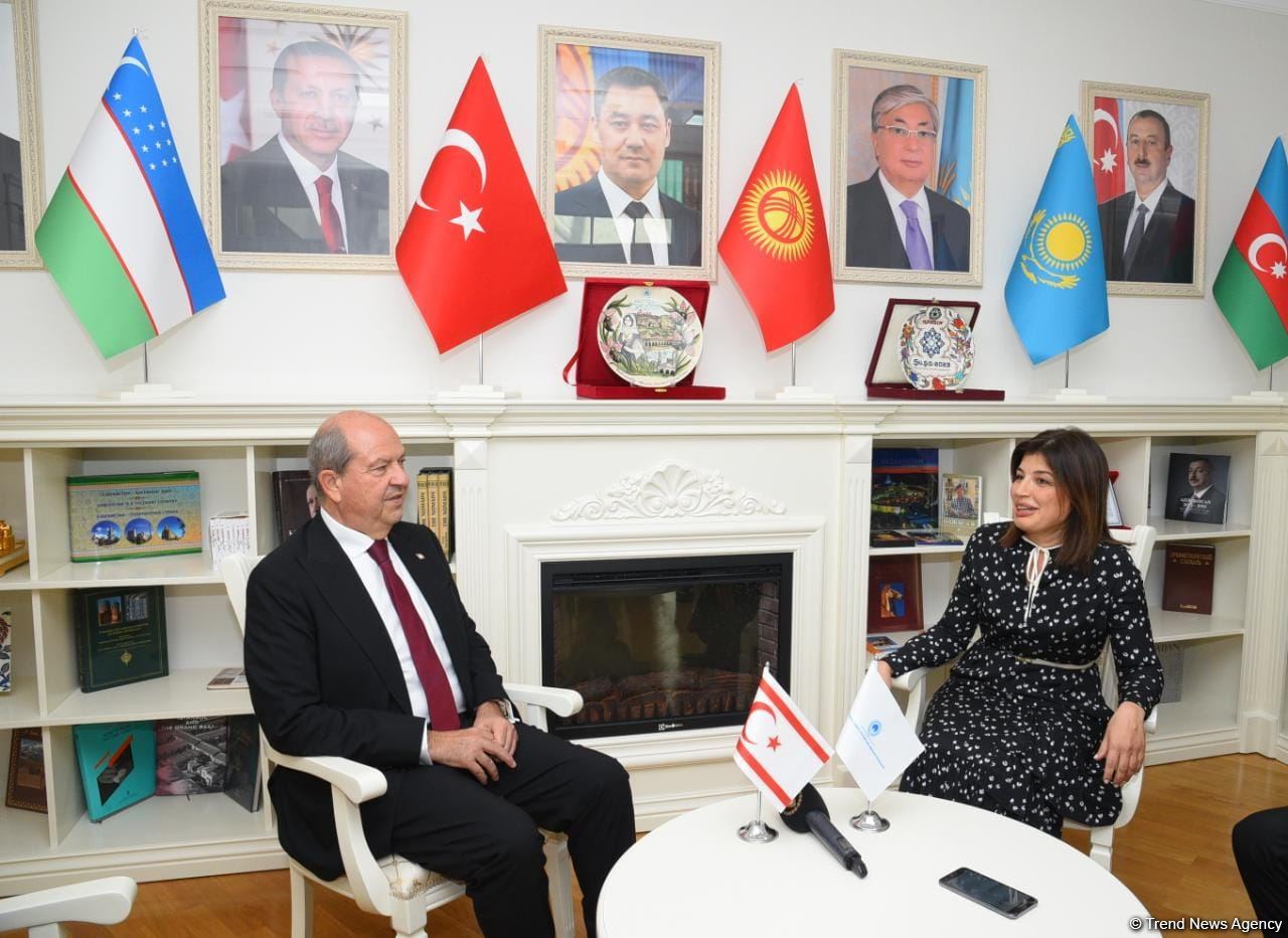President of Northern Cyprus visits International Turkic Culture and Heritage Foundation (PHOTO)